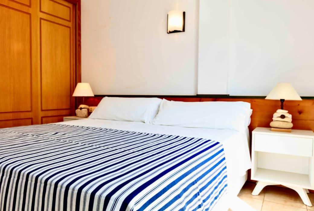 埃斯普霍斯Apartamento Sa Varadero 2D Vista Mare Laterale公寓 外观 照片